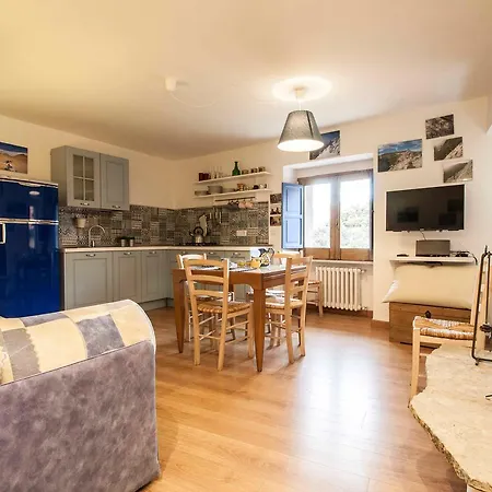 Casa Dell'avventura Apartment *